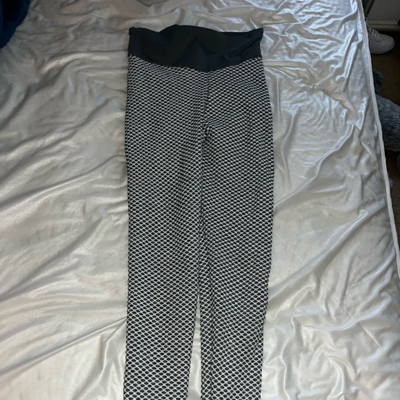 Dark Grey color! Great for a booty pump. Never worn! - Picture 2 of 2